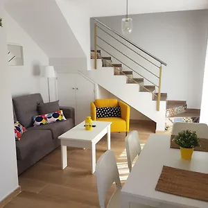 https://apartamentos-los-corralejos.es-andalucia.com