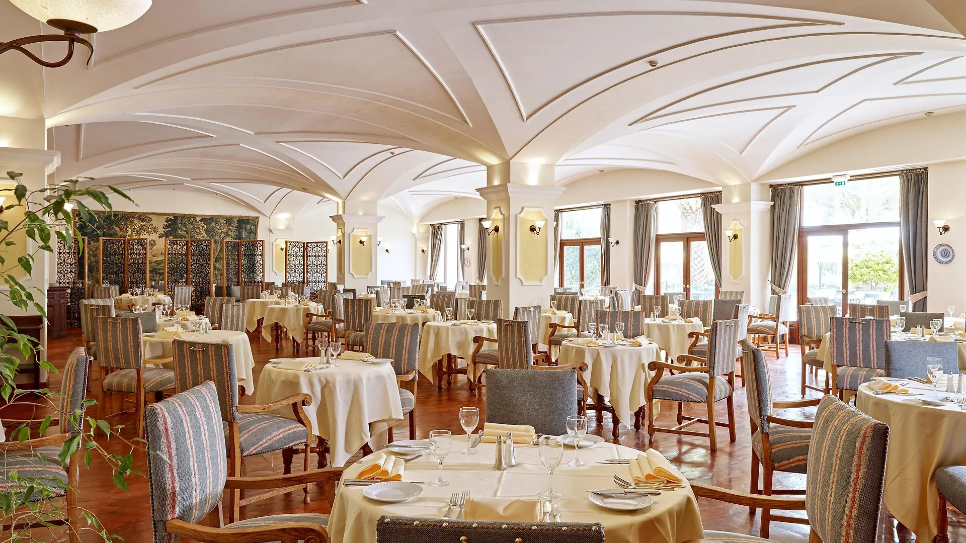 Penina Hotel & Golf Resort Portimao